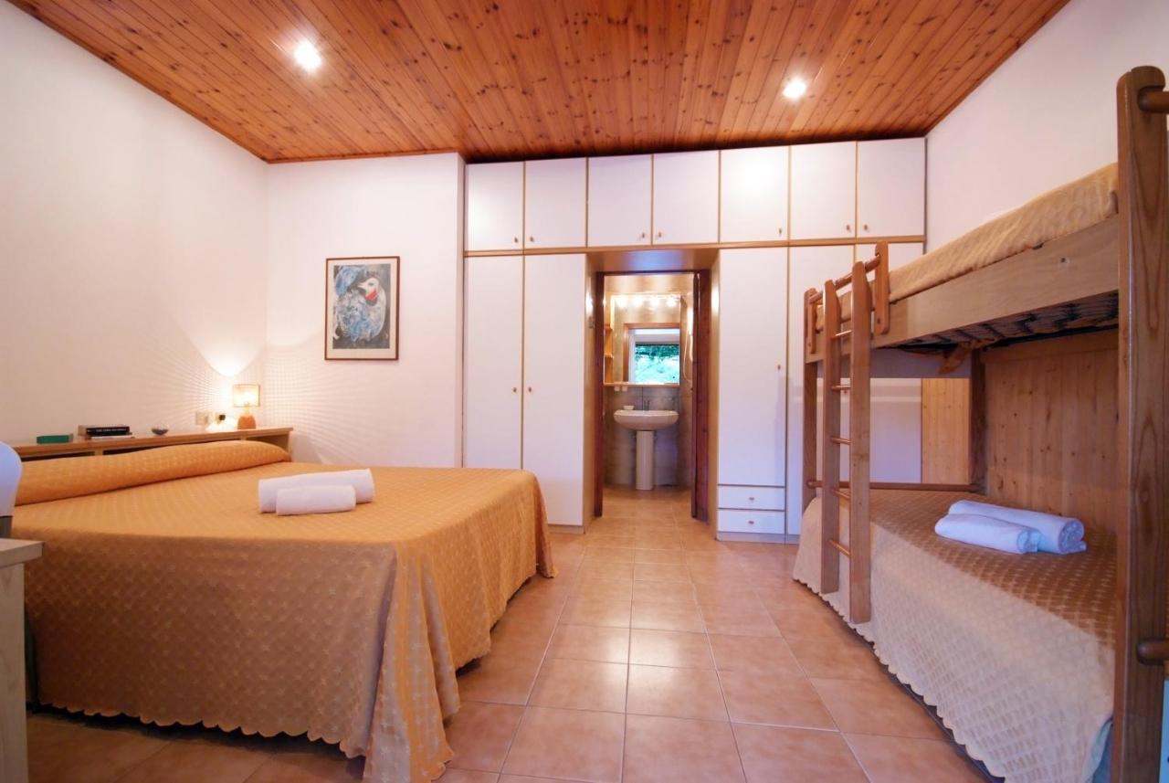 Hotel La Stella เซคเคโต ภายนอก รูปภาพ