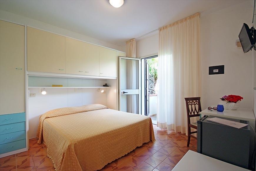Hotel La Stella เซคเคโต ภายนอก รูปภาพ