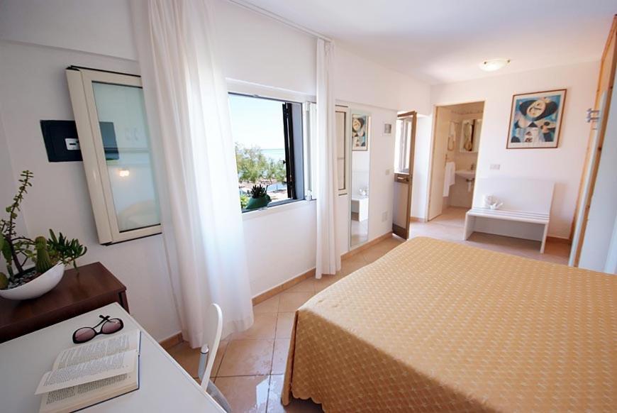 Hotel La Stella เซคเคโต ภายนอก รูปภาพ